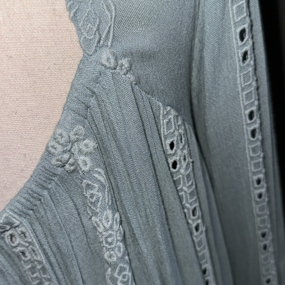 Free People top - Picture 3 of 3